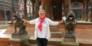 IL VIAGGIO IN NEPAL DELLA ZIA MARISA IL VIAGGIO IN NEPAL DELLA ZIA MARISA
