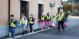 Padenghe sul Garda (Bs) – RIPARTE IL PEDIBUS Padenghe sul Garda (Bs) – RIPARTE IL PEDIBUS