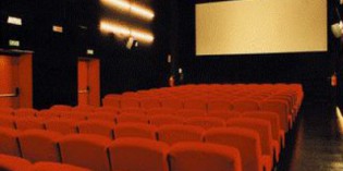 La premiazione il 10 ottobre a Mantova agli “Incontri del Cinema d’Essai” La premiazione il 10 ottobre a Mantova agli “Incontri del Cinema d’Essai”