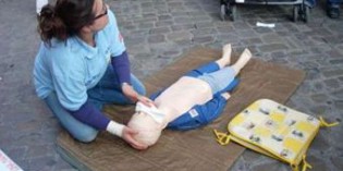 Desenzano del Garda: UNA MANOVRA PER LA VITA Desenzano del Garda: UNA MANOVRA PER LA VITA