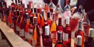 Moniga del garda: ITALIA IN ROSA dal 5 al 7 giugno 2015 Moniga del garda: ITALIA IN ROSA dal 5 al 7 giugno 2015
