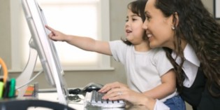 Lavoro agile. Soluzione per le madri che lavorano Lavoro agile. Soluzione per le madri che lavorano
