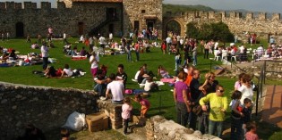 Lonato del Garda: Pasquetta per tutta la famiglia alla Rocca Lonato del Garda: Pasquetta per tutta la famiglia alla Rocca