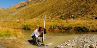 Trento – Uno studio del MUSE prende in considerazione i pesticidi ammessi anche in agricoltura biologica: che effetti hanno sull’ambiente acquatico?