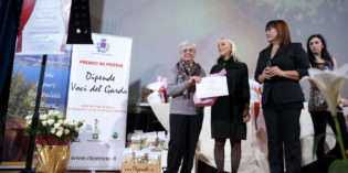 XIX Concorso Dipende Voci del Garda: 2° premio haiku italiano – Mary Chiarini Savoldi – Ghedi (BS) XIX Concorso Dipende Voci del Garda: 2° premio haiku italiano – Mary Chiarini Savoldi – Ghedi (BS)