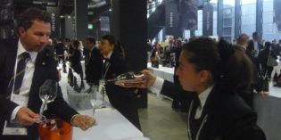 AIS BRESCIA CONOSCERE IL VINO CON AIS BRESCIA – 2010 AIS BRESCIA CONOSCERE IL VINO CON AIS BRESCIA – 2010