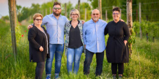 CASCINA MADDALENA <br>compie cent’anni CASCINA MADDALENA <br>compie cent’anni