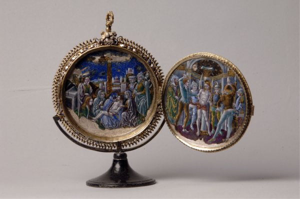 medaglione-in-smalto-e-madreperla-con-le-storie-della-passione-fine-xv-secolo-madrid-collezione-valencia-de-d-juan