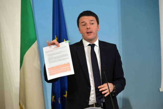 img1024-700_dettaglio2_Renzi-dopo-consiglio-ministri-Imagoeconomica-638x425